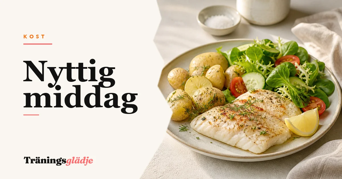 Tallrik med laxbiff, broccoli och quinoa i kvällsljus, ovanifrån, ingen person synlig